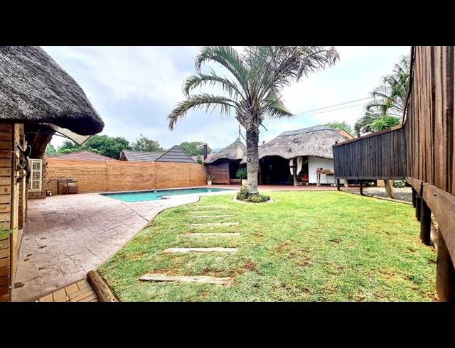 3 BEDROOM HOUSE FOR SALE IN FLORAUNA